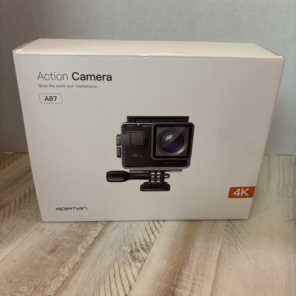 Apeman A87 Action Camera, 4K, 40m Waterproof, Wi-fi Control.‎ New